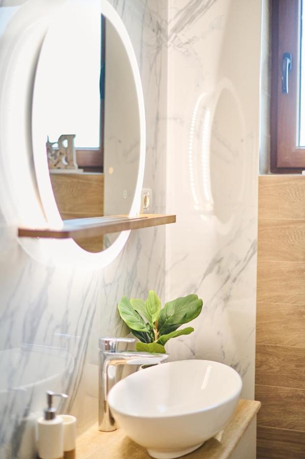Eee Apart Boutique Constanta Ngoại thất bức ảnh