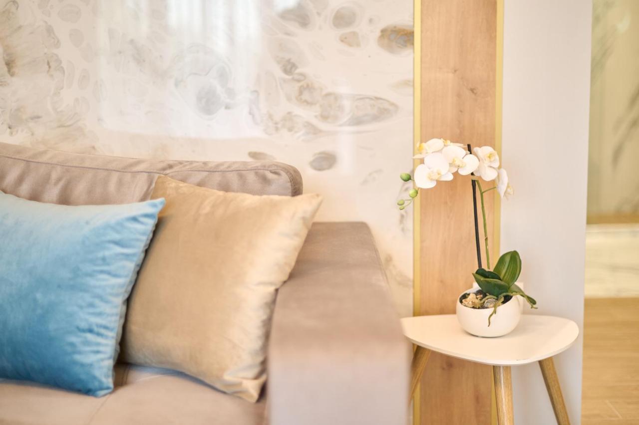 Eee Apart Boutique Constanta Ngoại thất bức ảnh